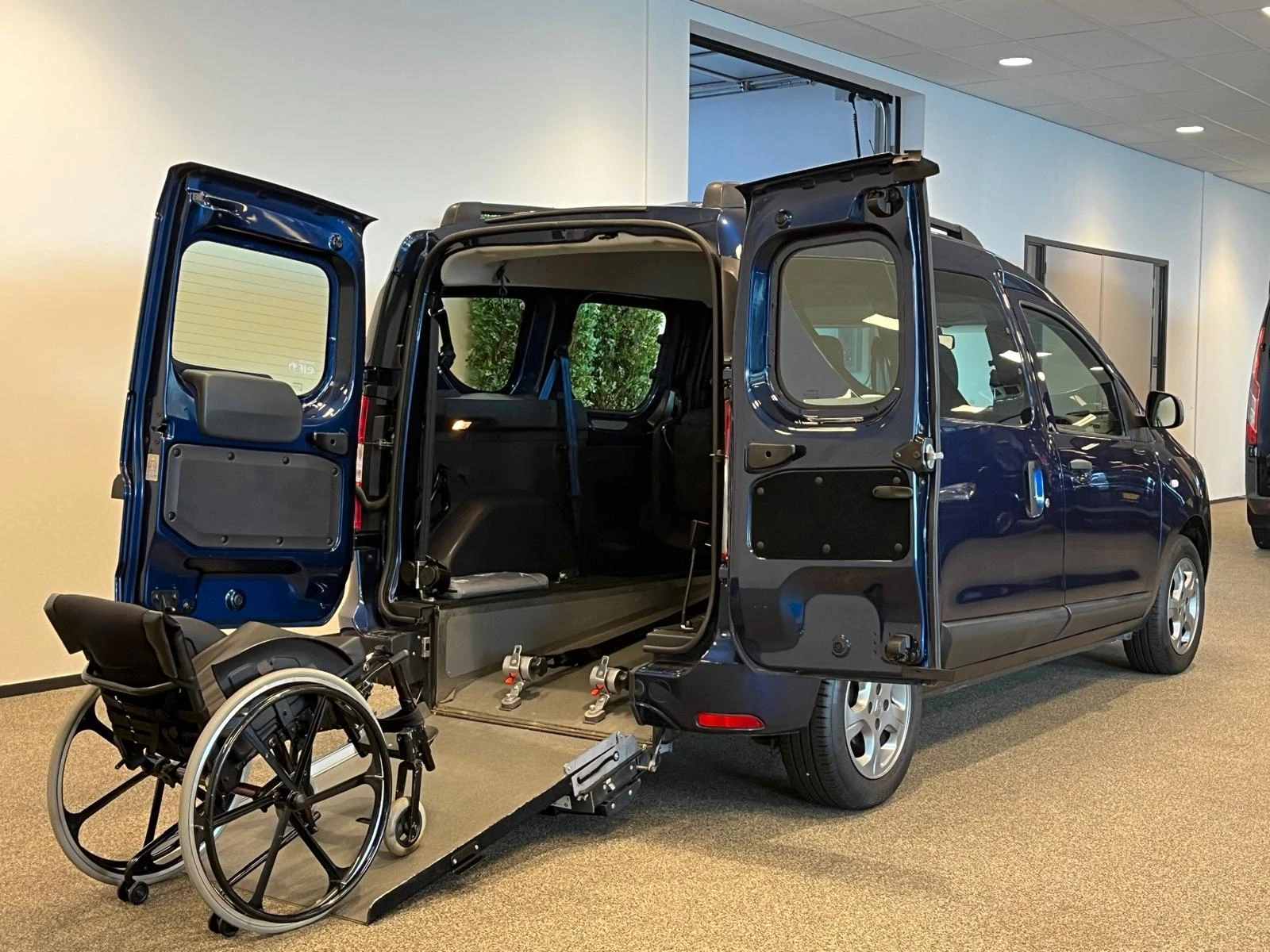 Hoofdafbeelding Dacia Dokker