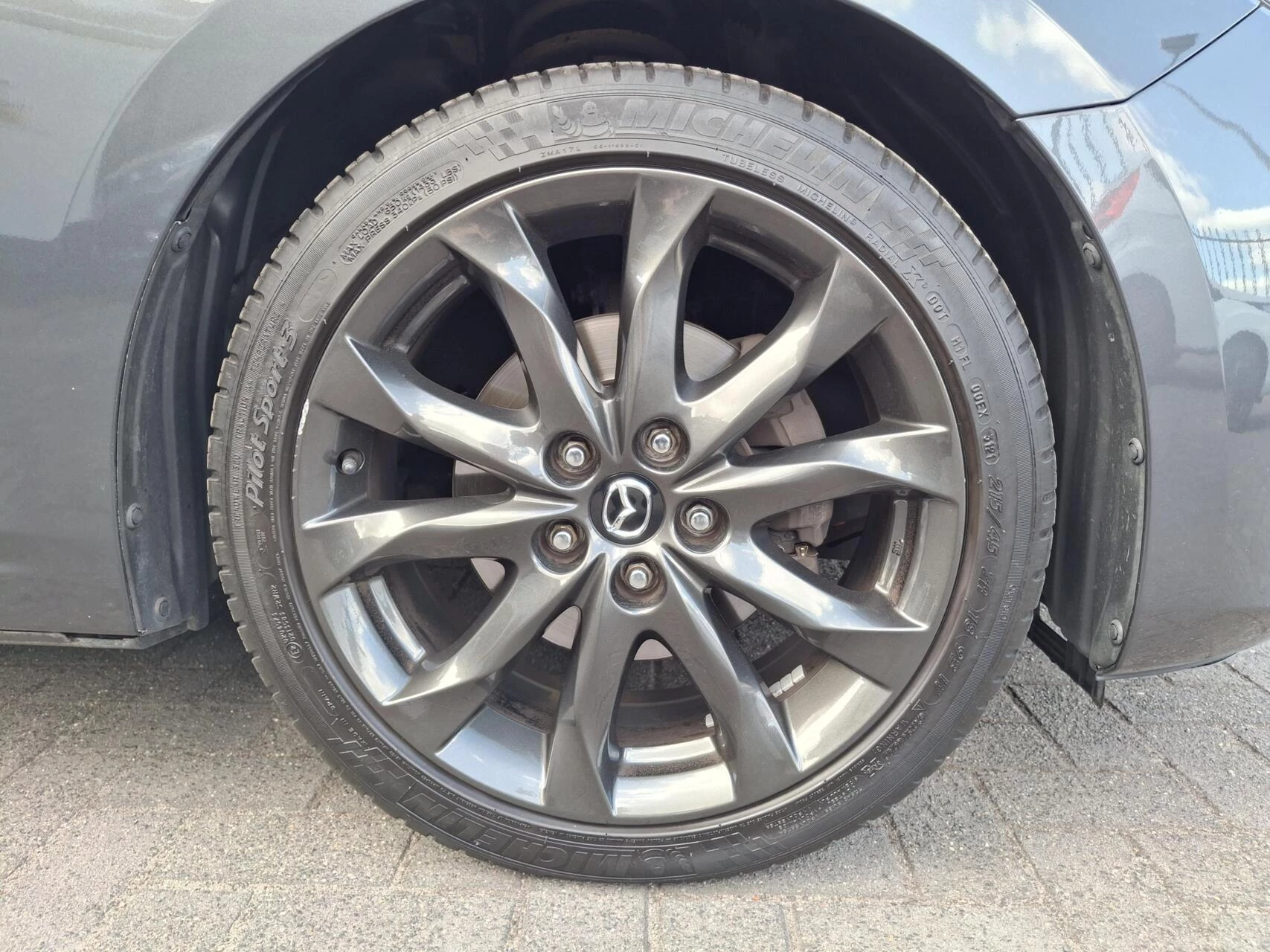 Hoofdafbeelding Mazda 3