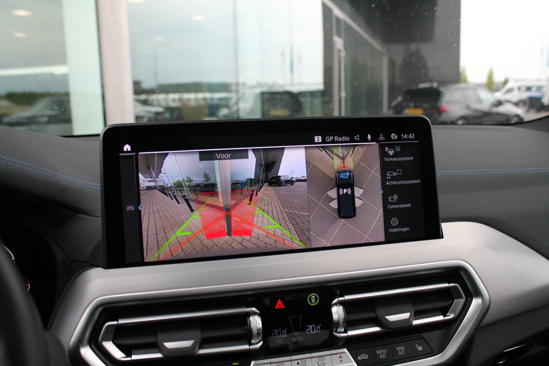 Hoofdafbeelding BMW iX3
