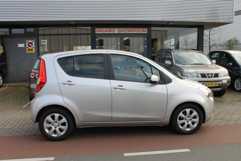 Hoofdafbeelding Opel Agila