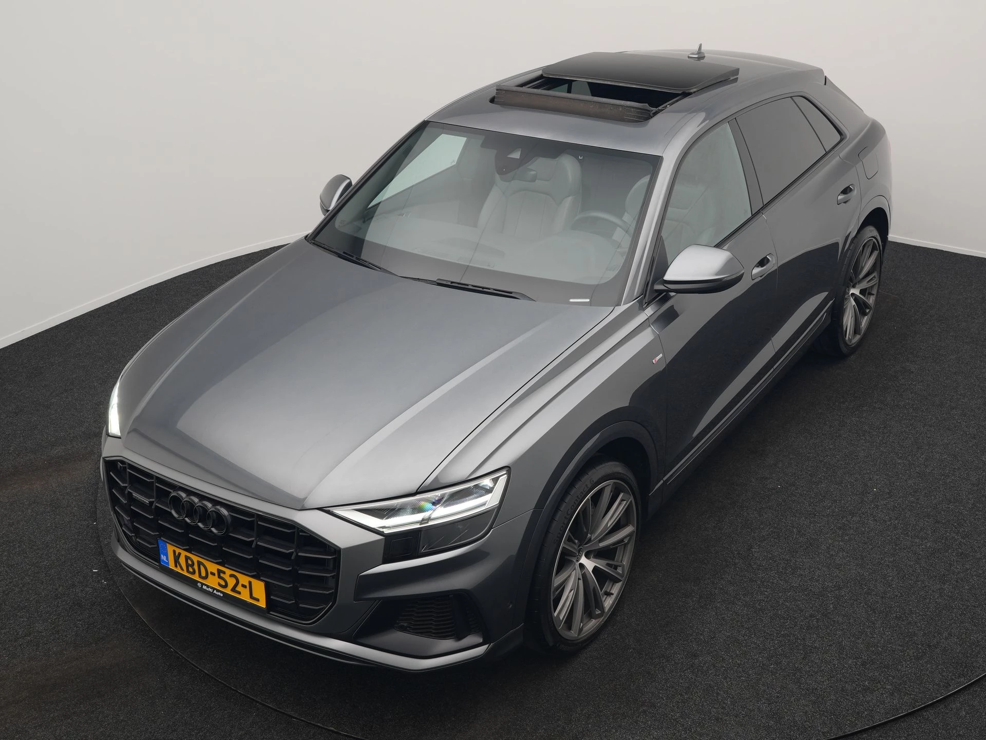 Hoofdafbeelding Audi Q8
