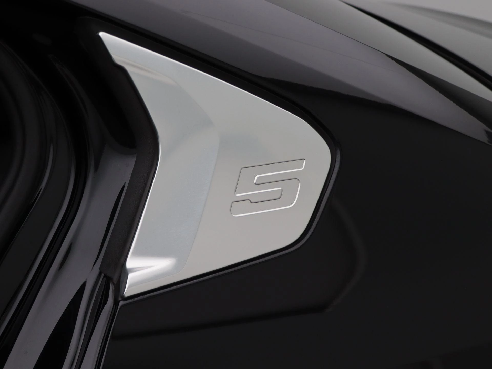 Hoofdafbeelding BMW i5
