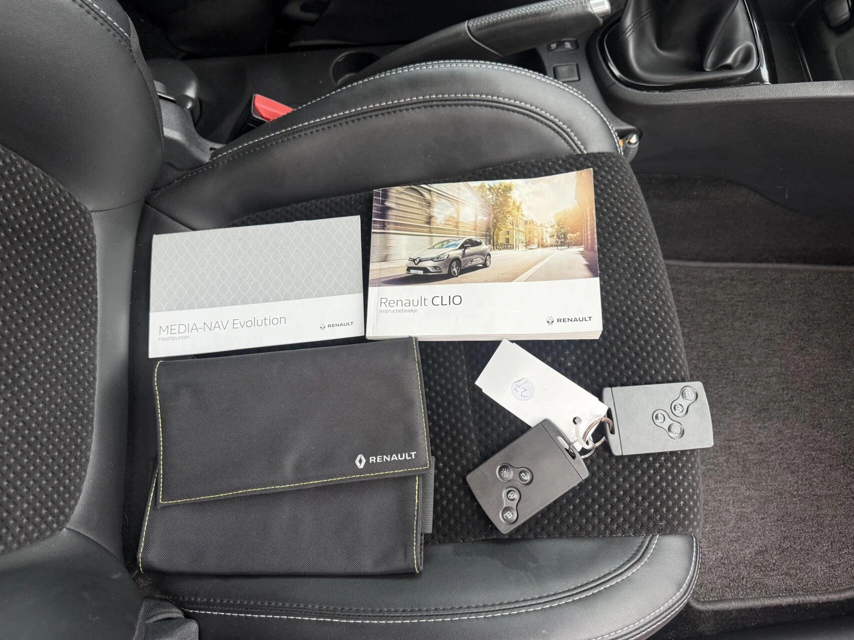 Hoofdafbeelding Renault Clio