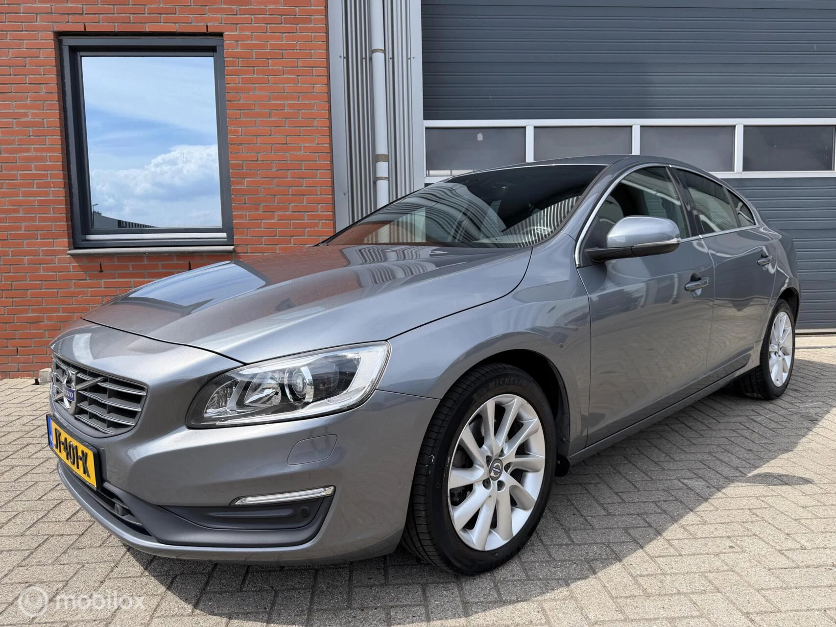 Hoofdafbeelding Volvo S60