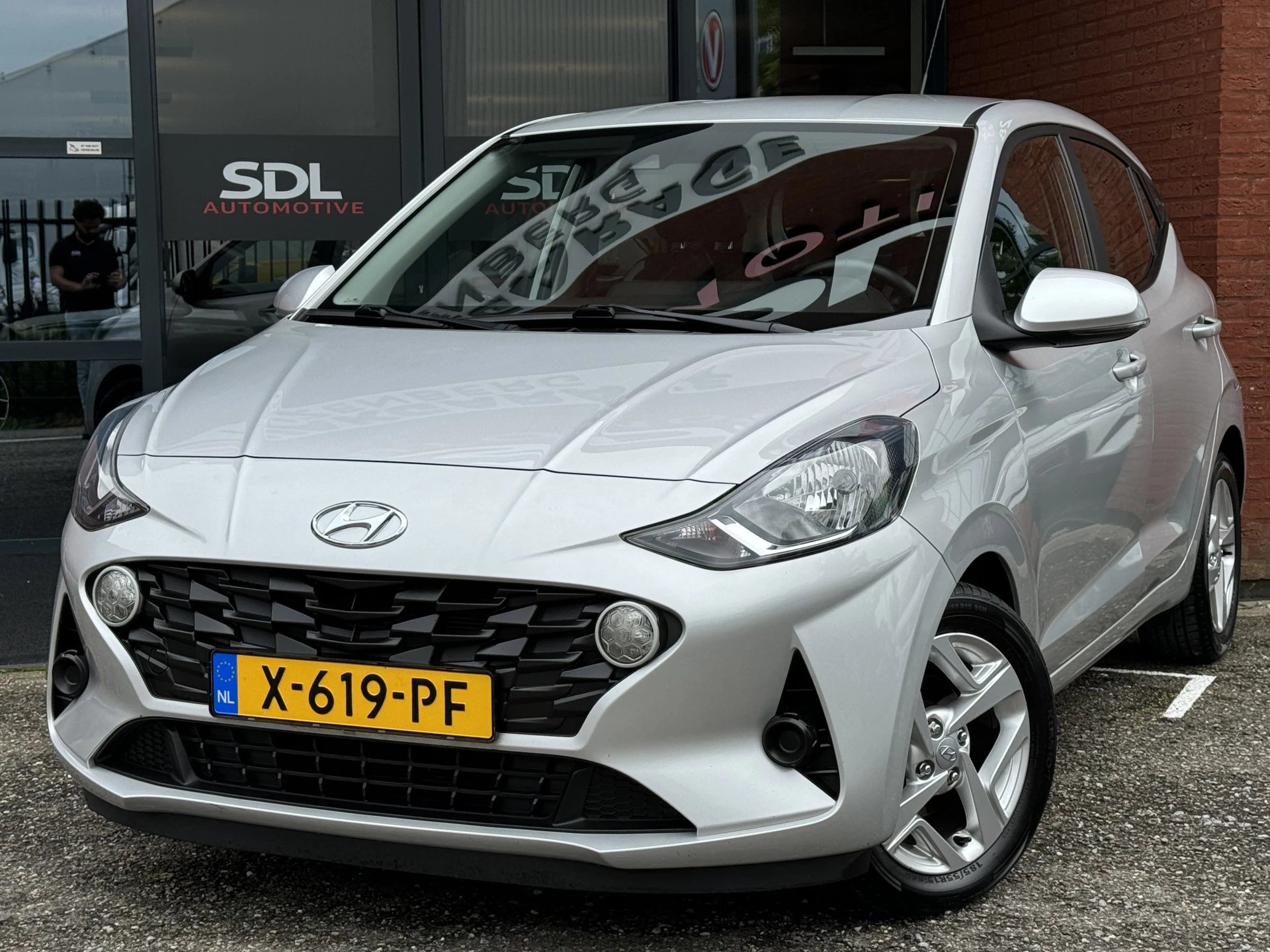 Hoofdafbeelding Hyundai i10