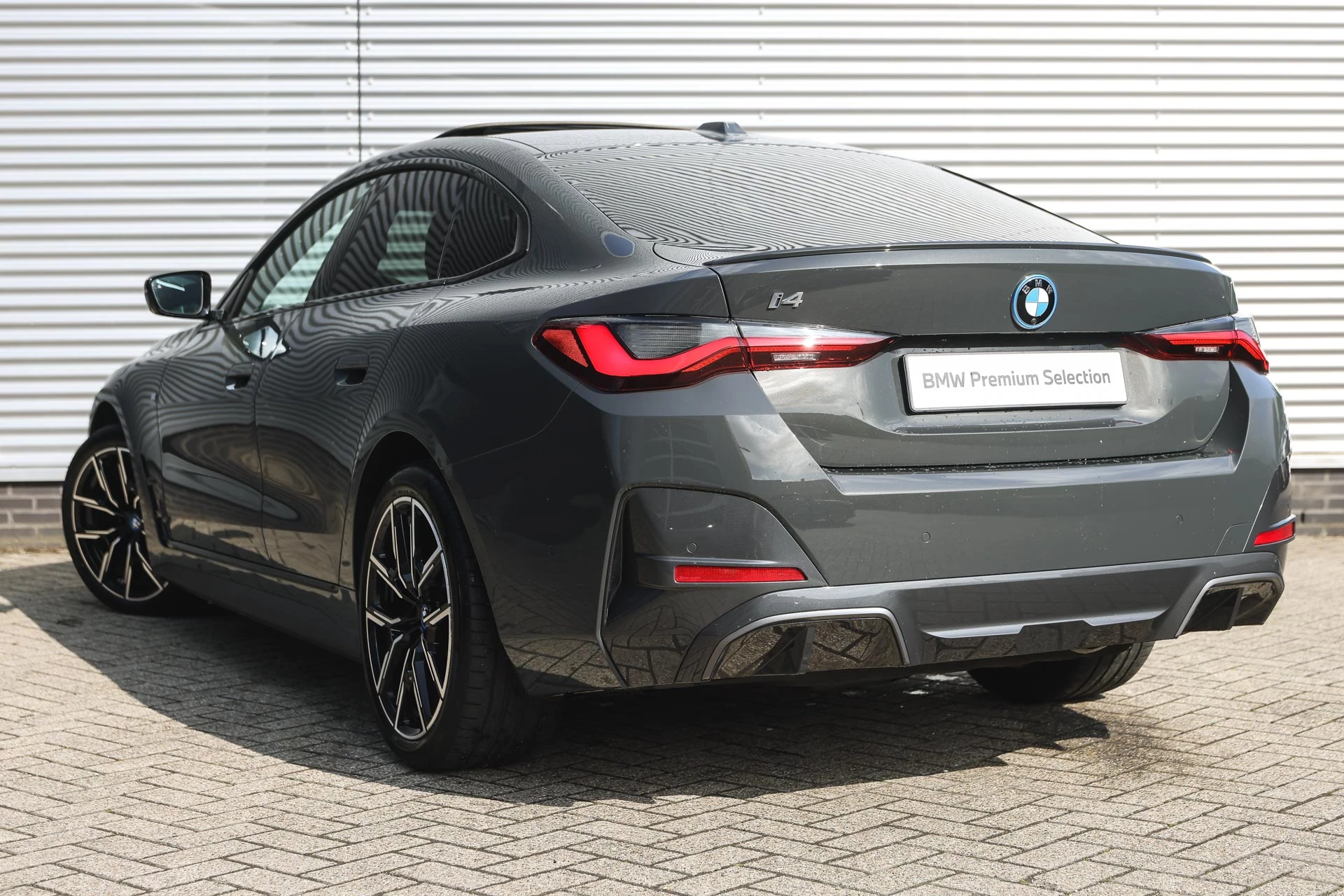 Hoofdafbeelding BMW i4