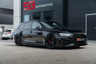 Hoofdafbeelding Audi RS4 Audi RS 4 Avant 2.9 TFSI RS 4 quattro Carbon|Maxton|Bomvol!