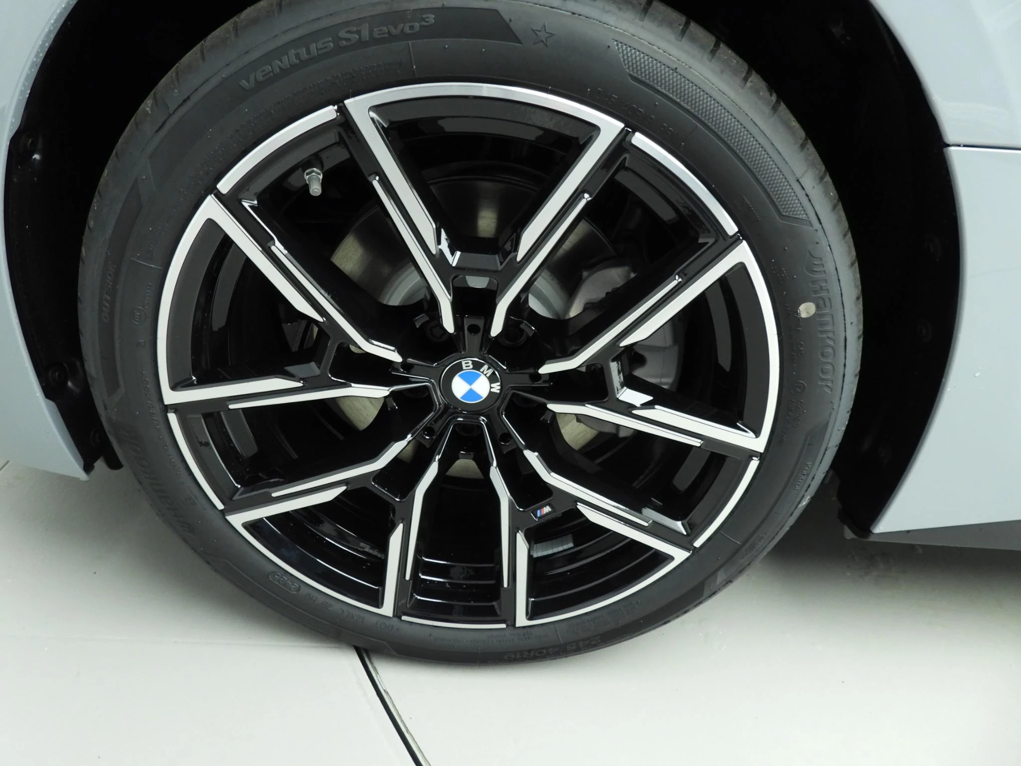 Hoofdafbeelding BMW i4
