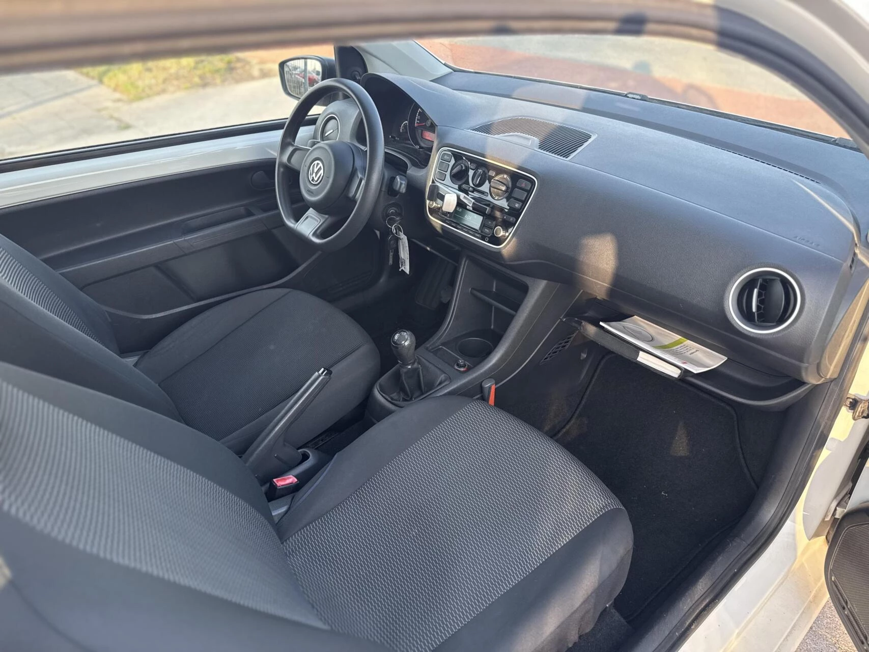 Hoofdafbeelding Volkswagen up!