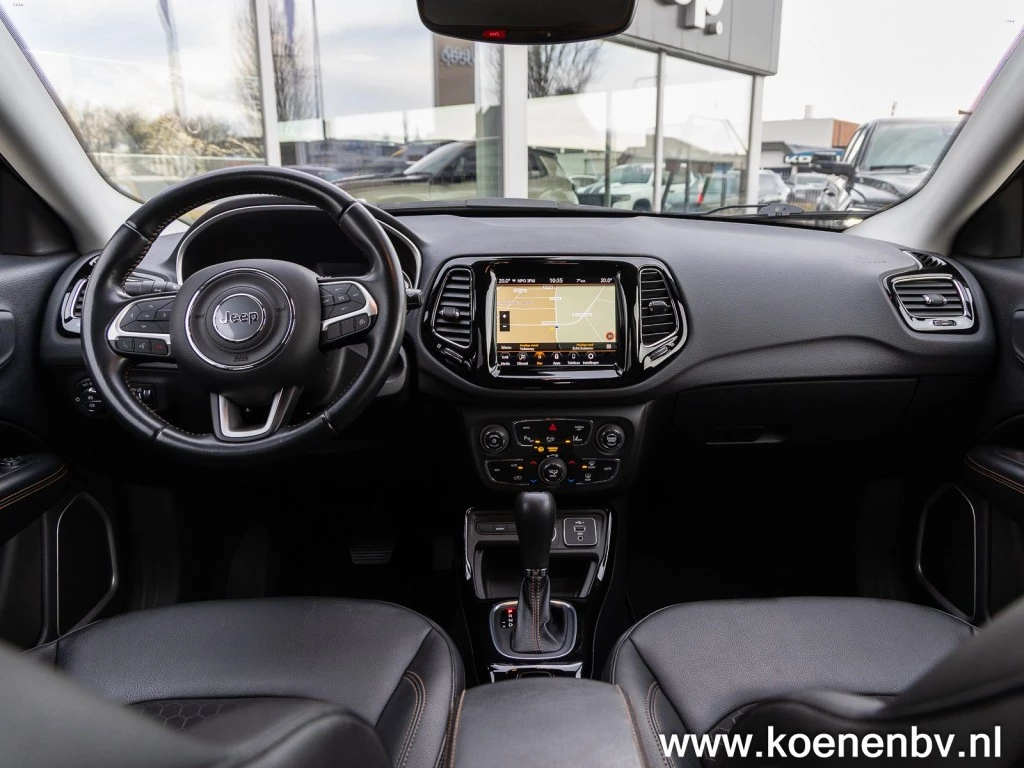 Hoofdafbeelding Jeep Compass