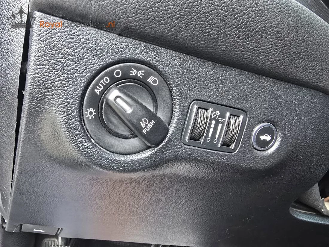 Hoofdafbeelding Dodge Challenger