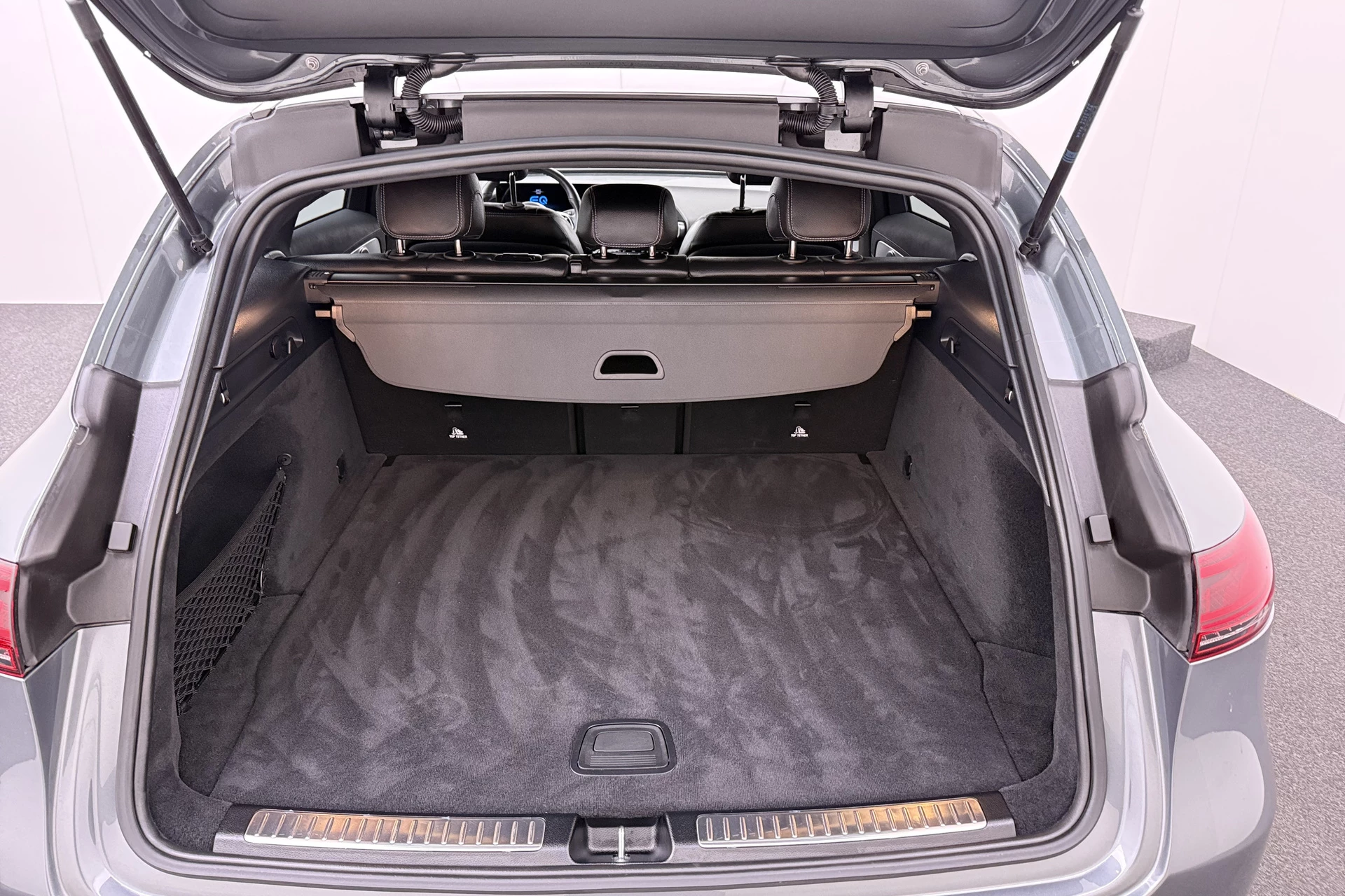 Hoofdafbeelding Mercedes-Benz EQC