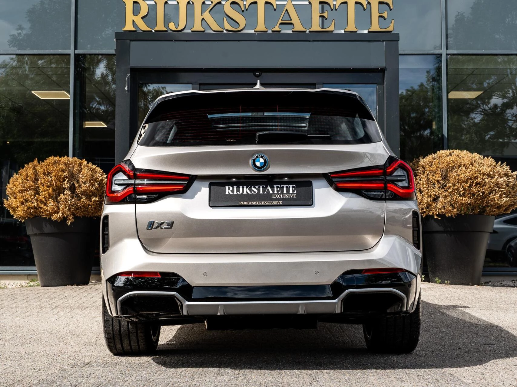 Hoofdafbeelding BMW iX3