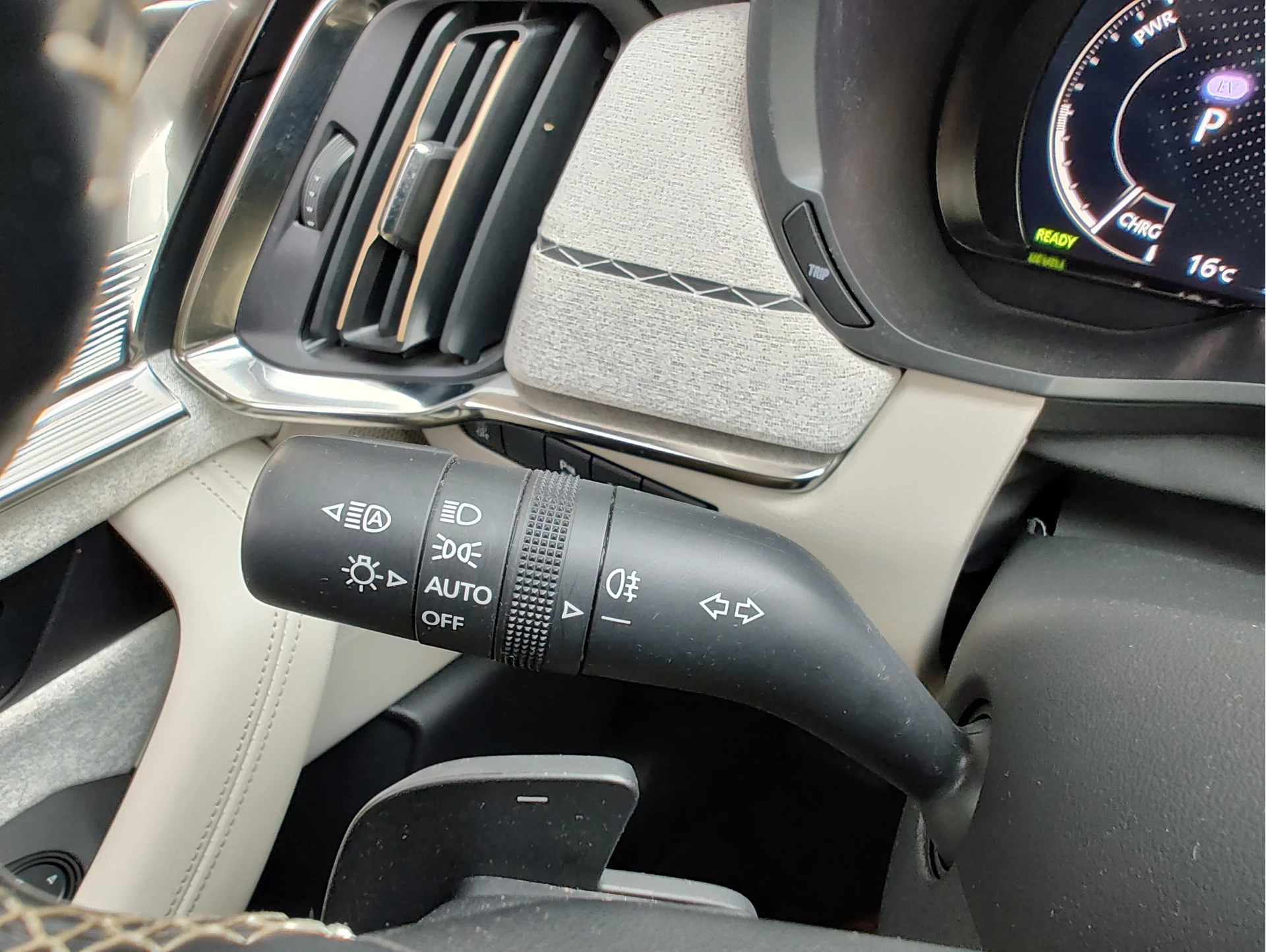 Hoofdafbeelding Mazda CX-60