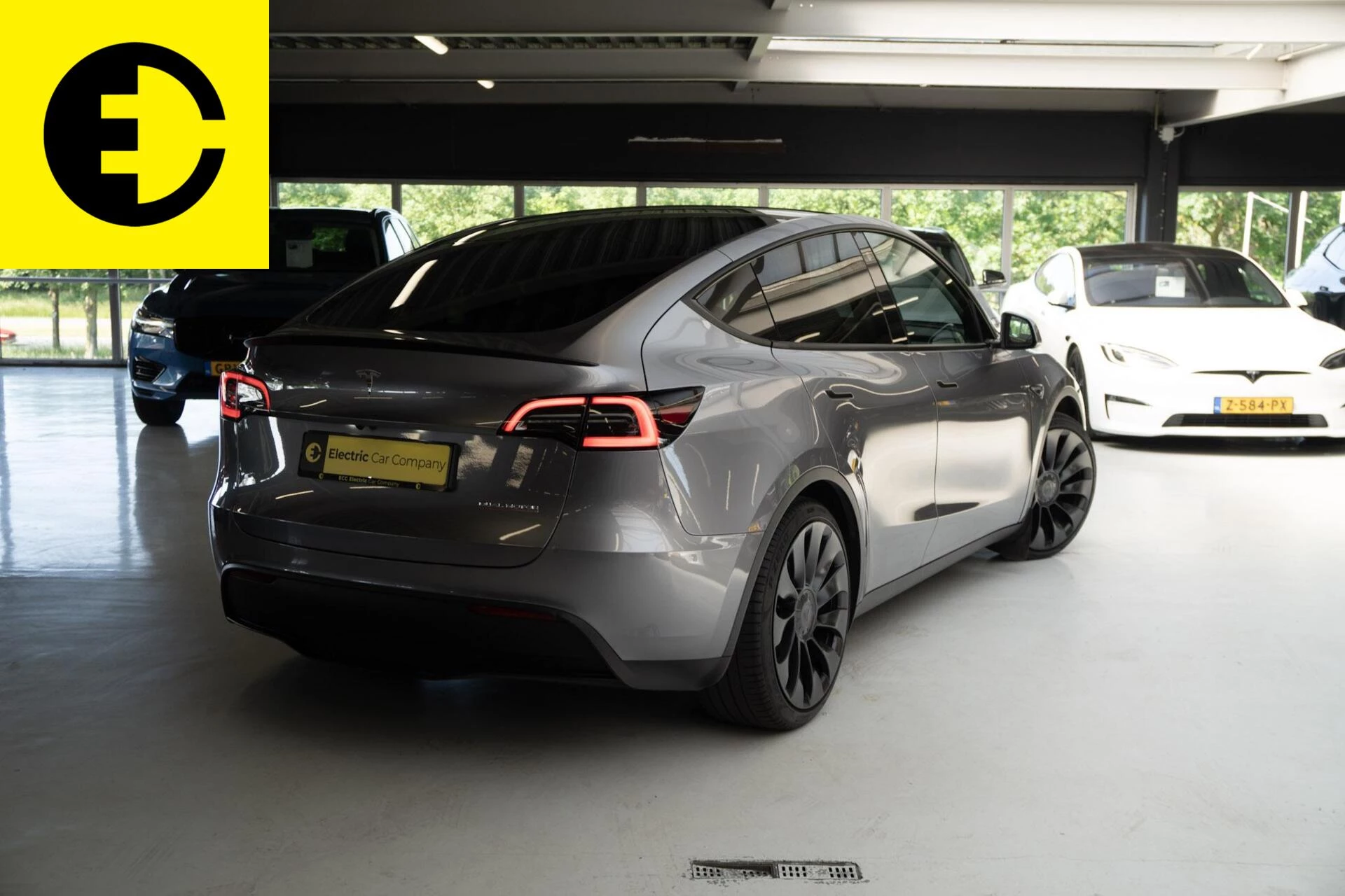 Hoofdafbeelding Tesla Model Y