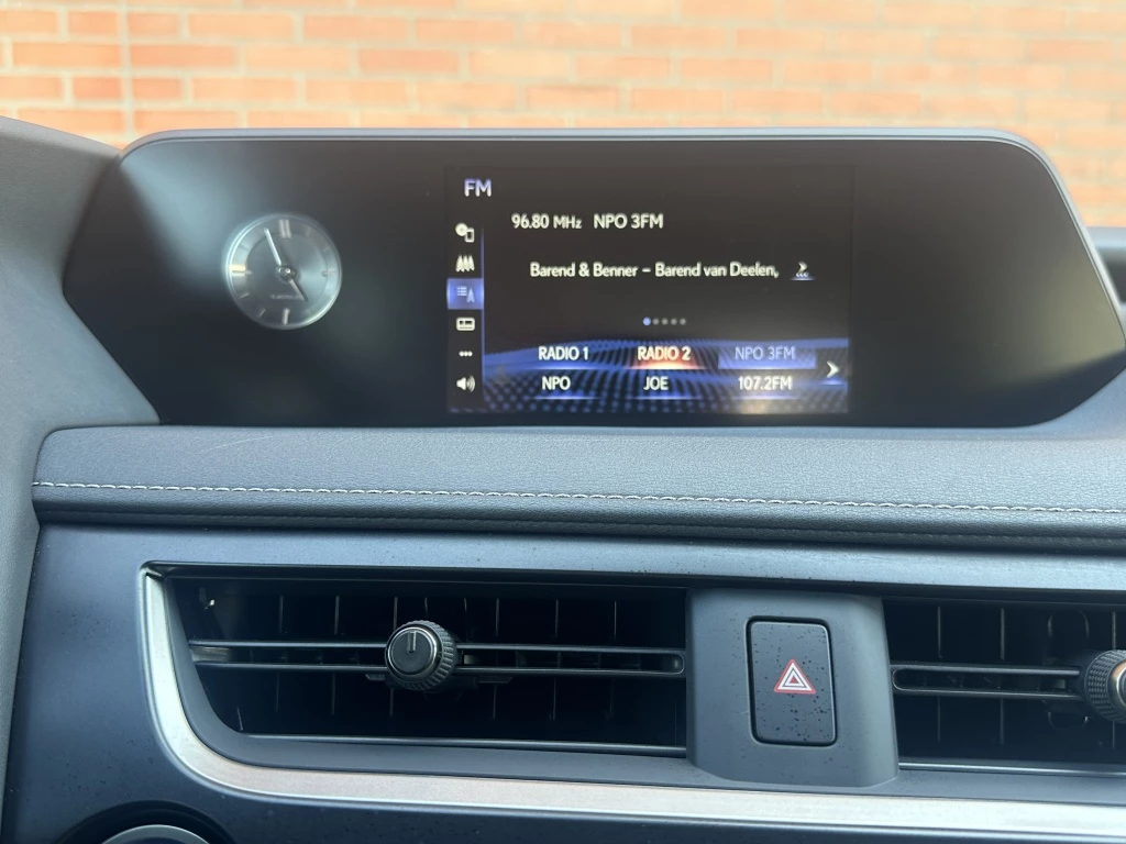 Hoofdafbeelding Lexus UX
