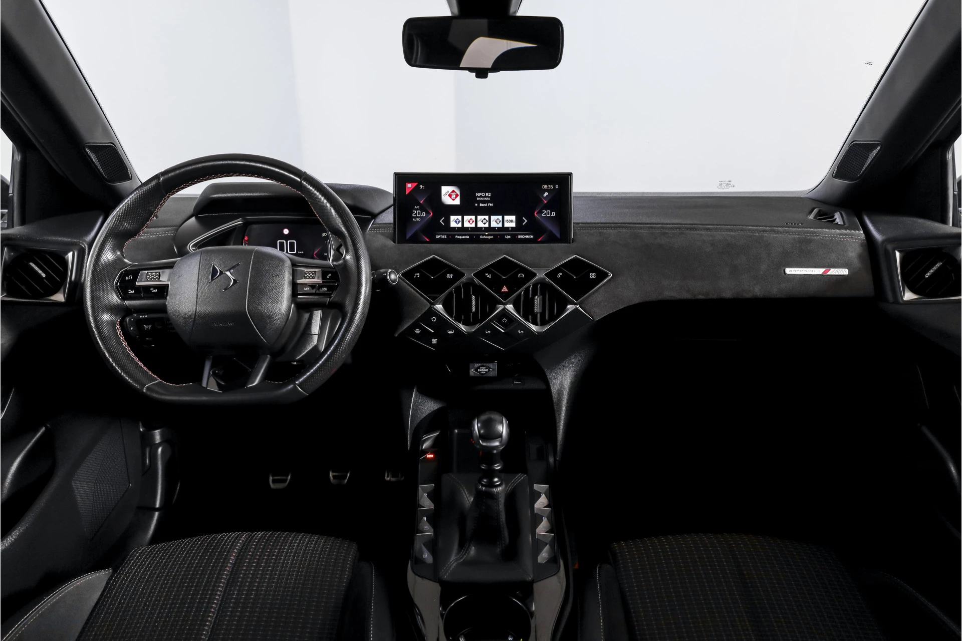 Hoofdafbeelding DS DS 3