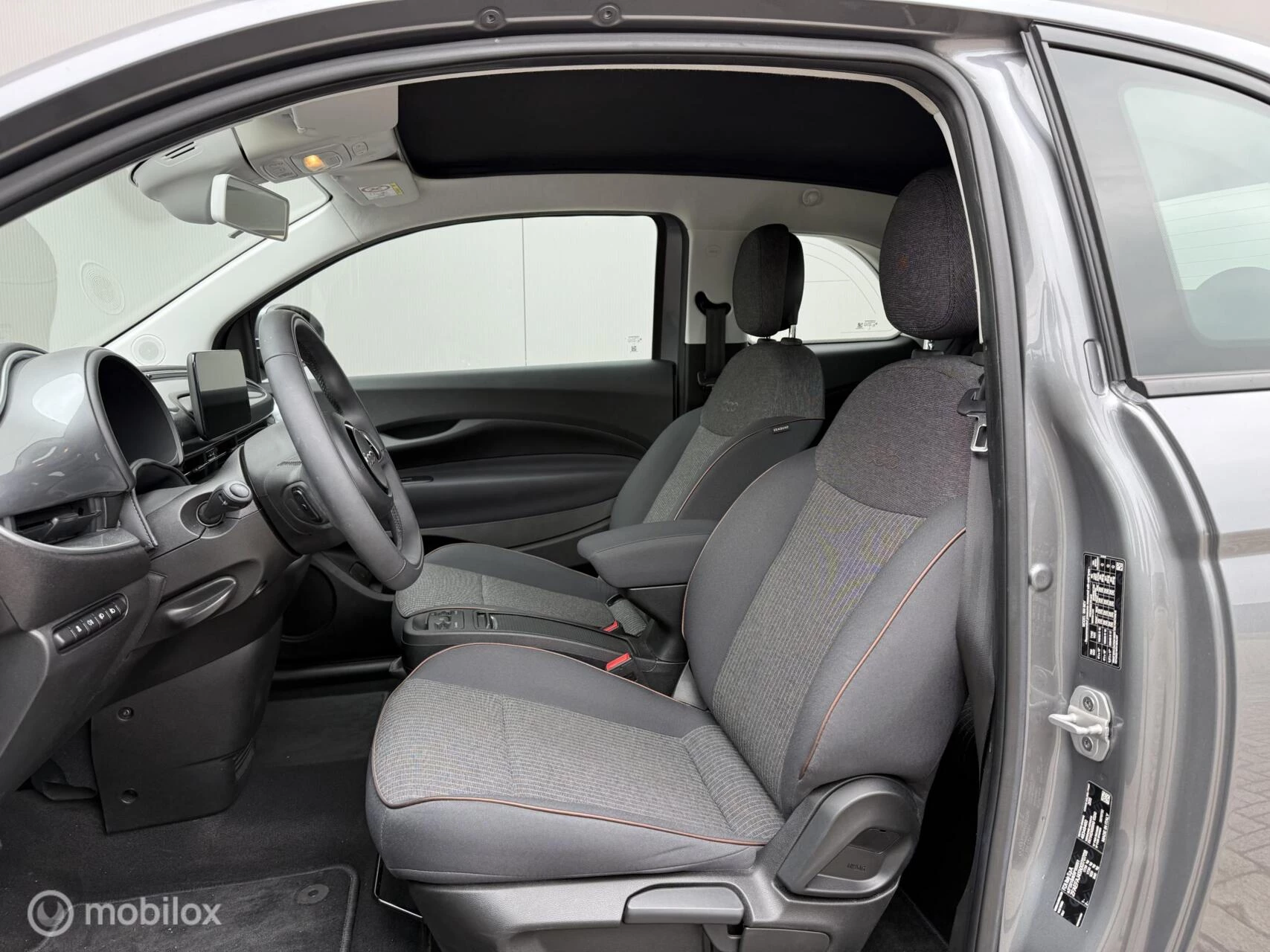 Hoofdafbeelding Fiat 500C