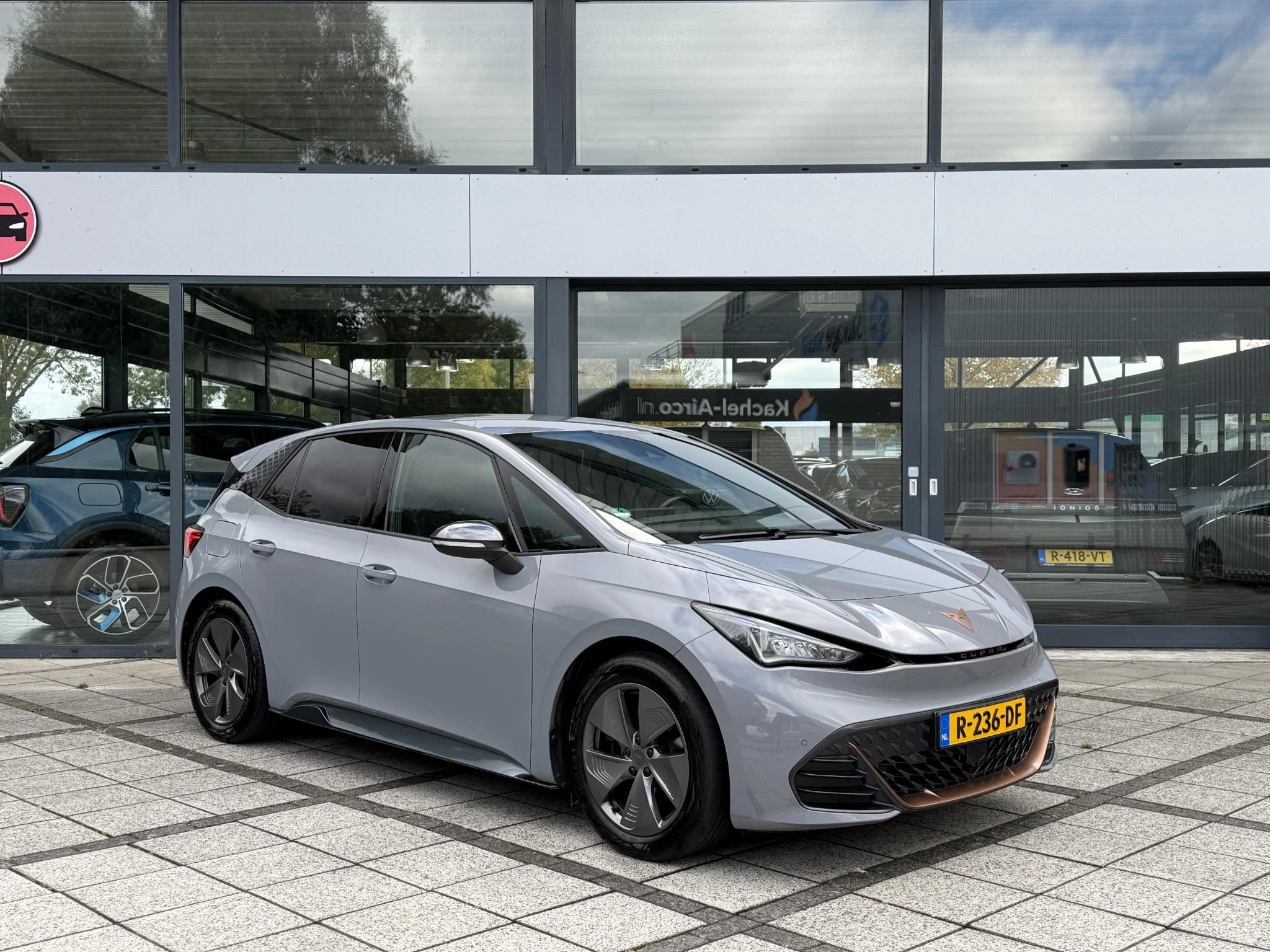 Hoofdafbeelding CUPRA Born