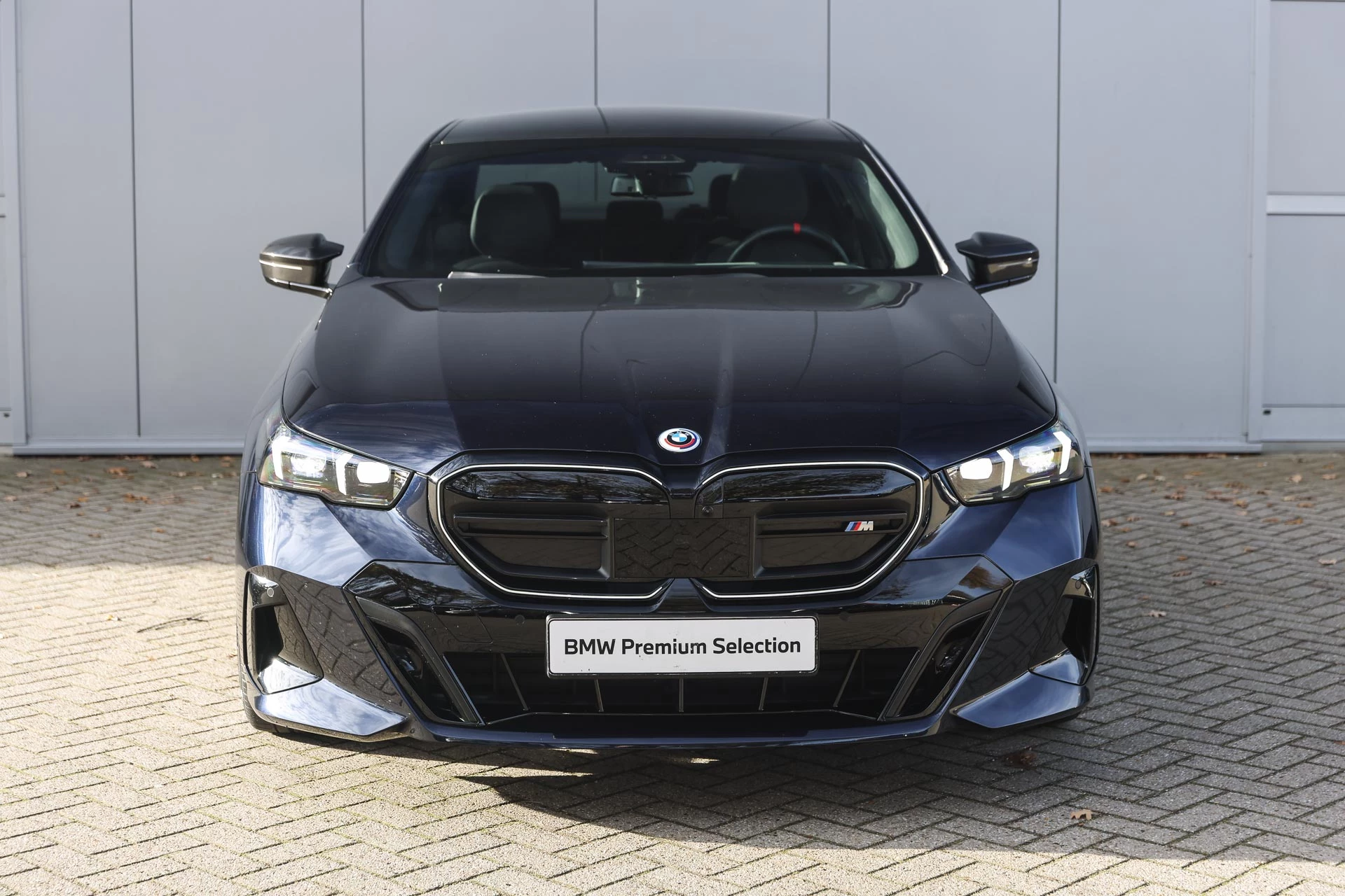 Hoofdafbeelding BMW i5