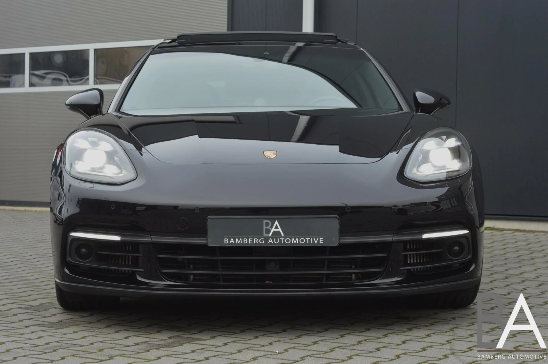 Hoofdafbeelding Porsche Panamera