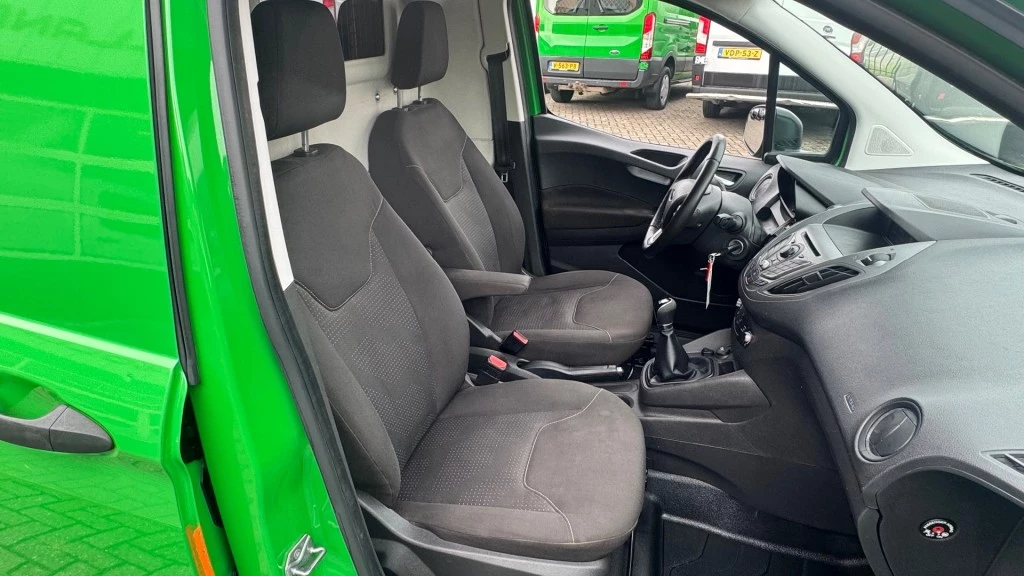 Hoofdafbeelding Ford Transit Courier