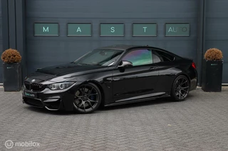 Hoofdafbeelding BMW M4 BMW M4 Coupé | Performance | Carbon | HUD | Vorsteiner