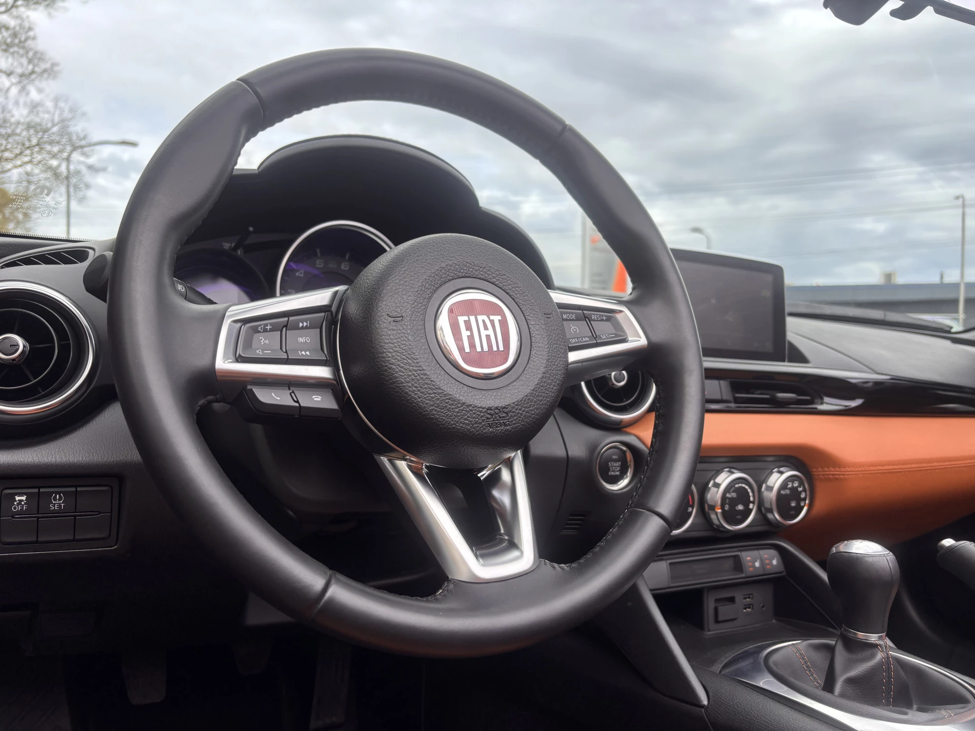 Hoofdafbeelding Fiat 124 Spider