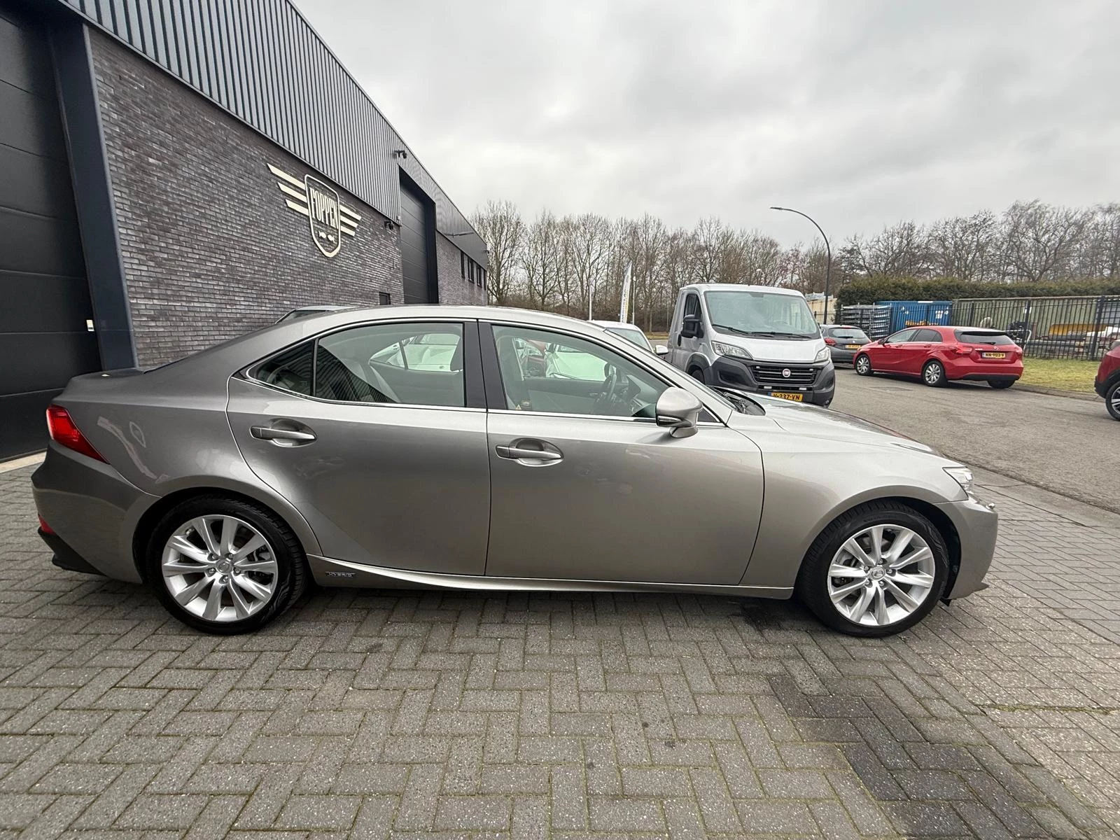 Hoofdafbeelding Lexus IS