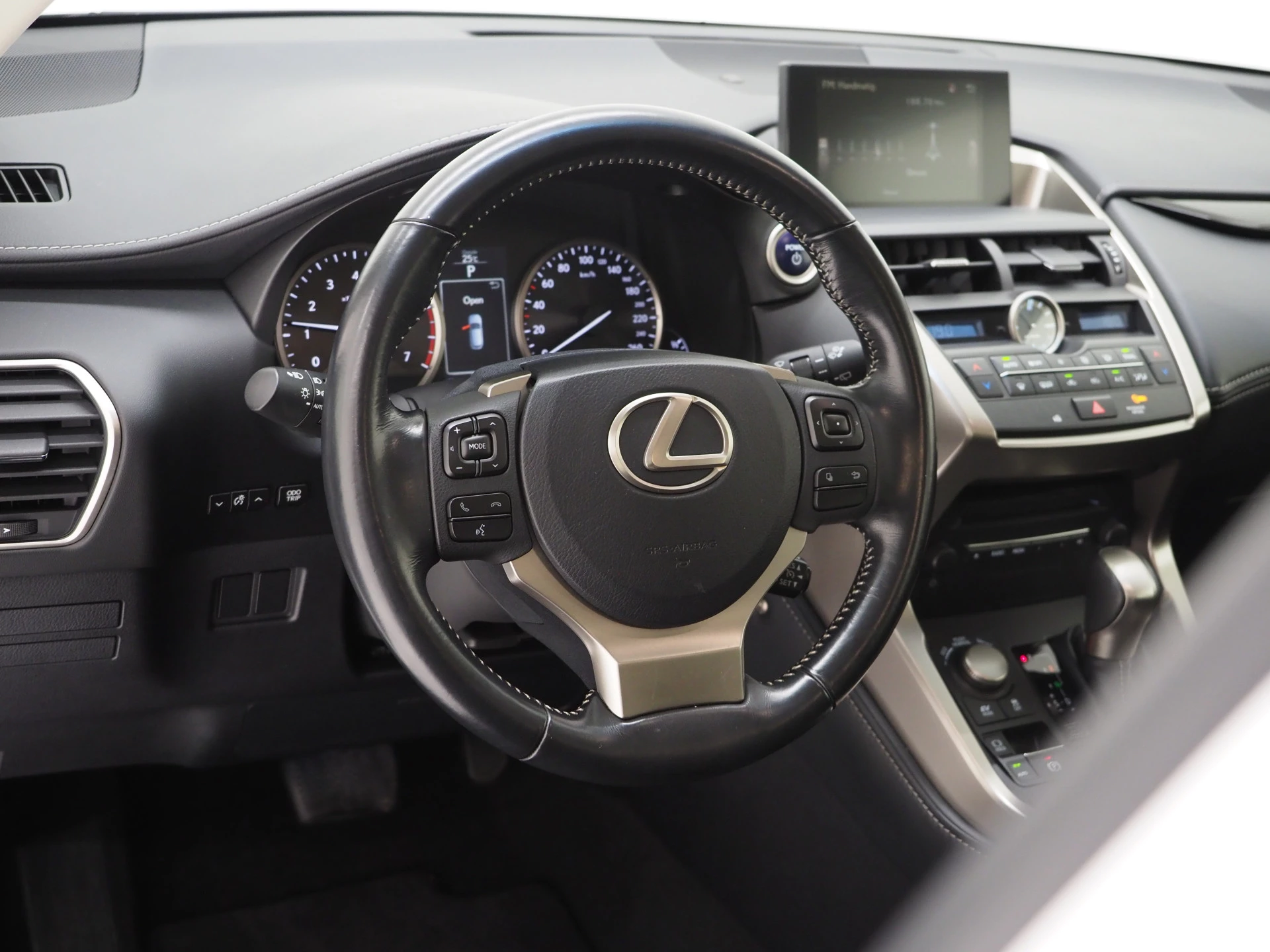 Hoofdafbeelding Lexus NX