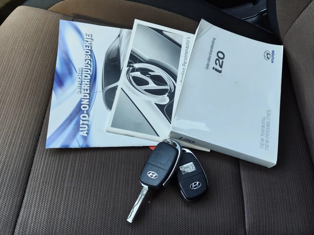 Hoofdafbeelding Hyundai i20