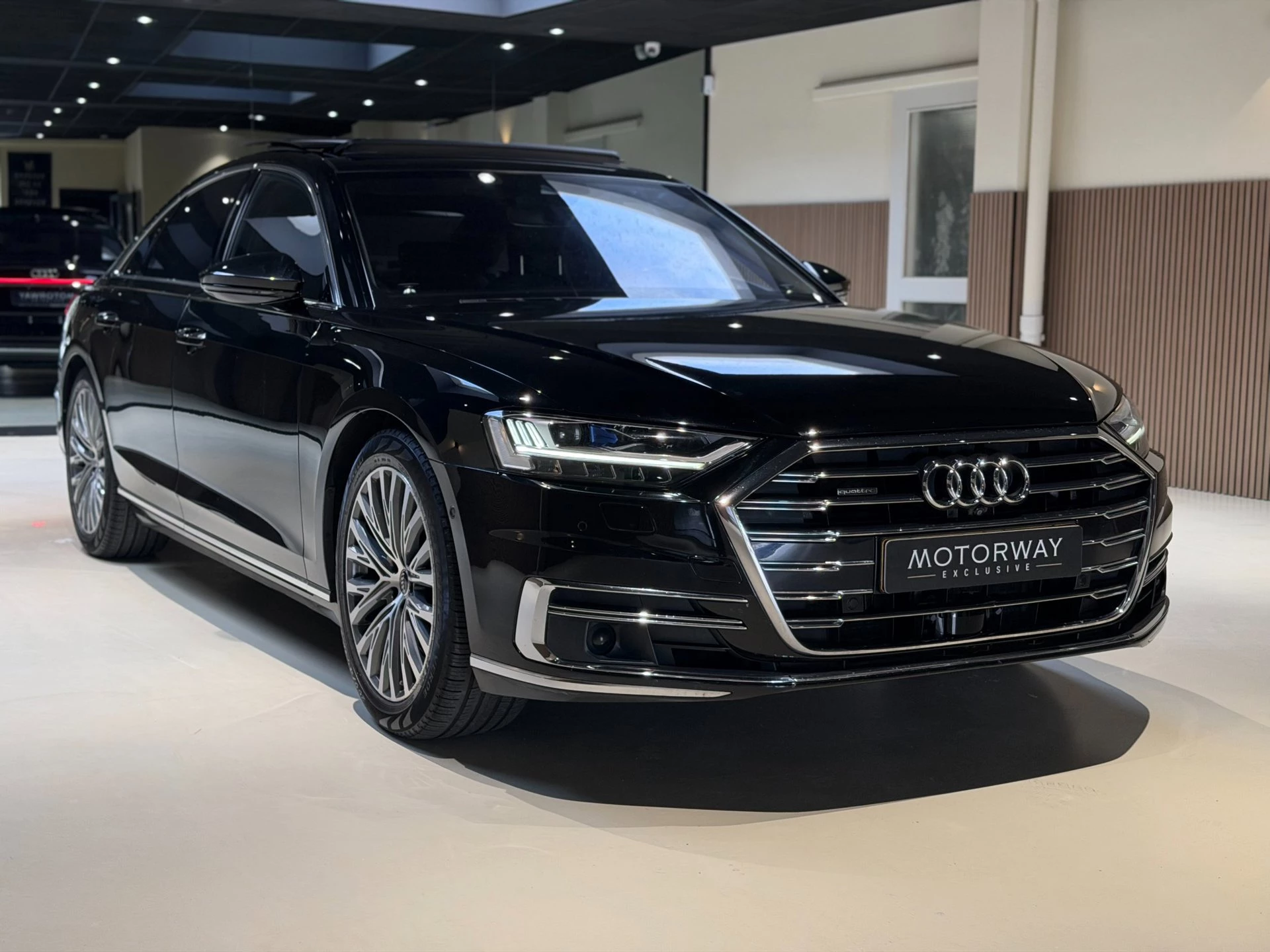 Hoofdafbeelding Audi A8