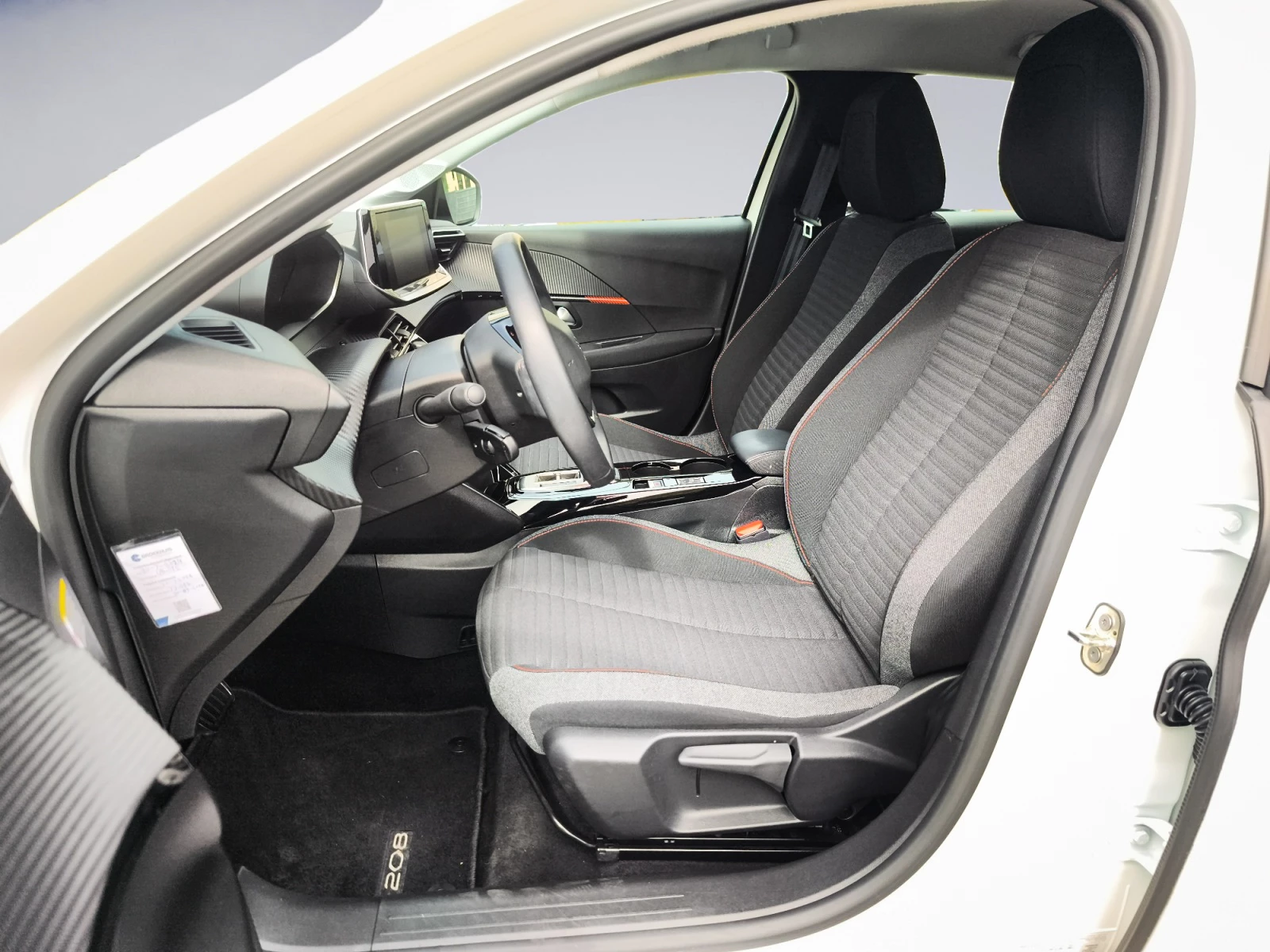 Hoofdafbeelding Peugeot e-208