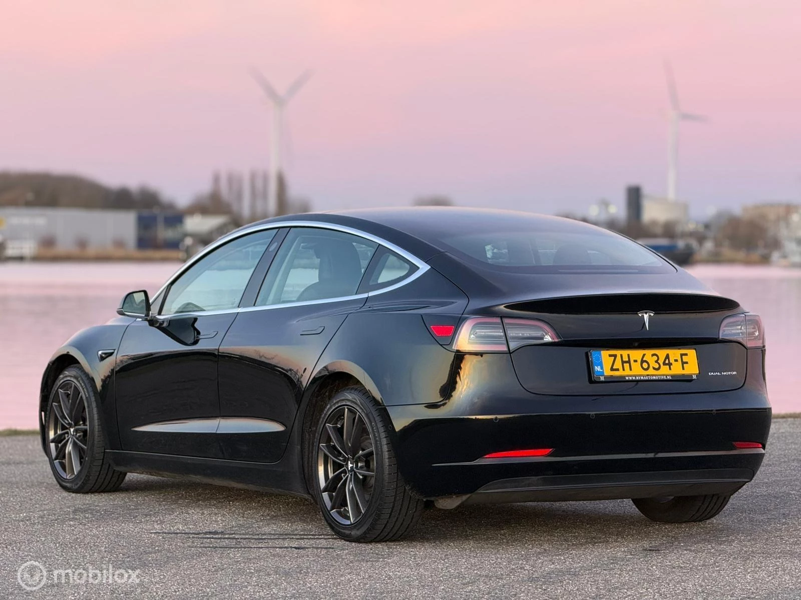 Hoofdafbeelding Tesla Model 3