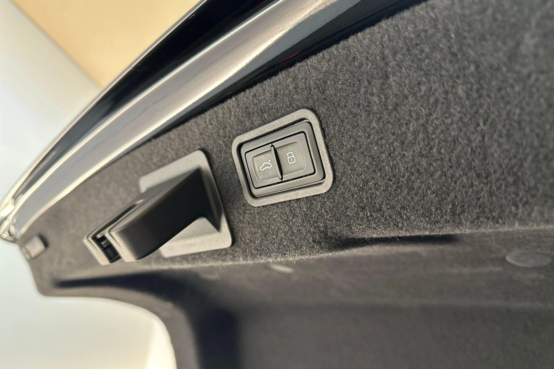 Hoofdafbeelding Audi A8