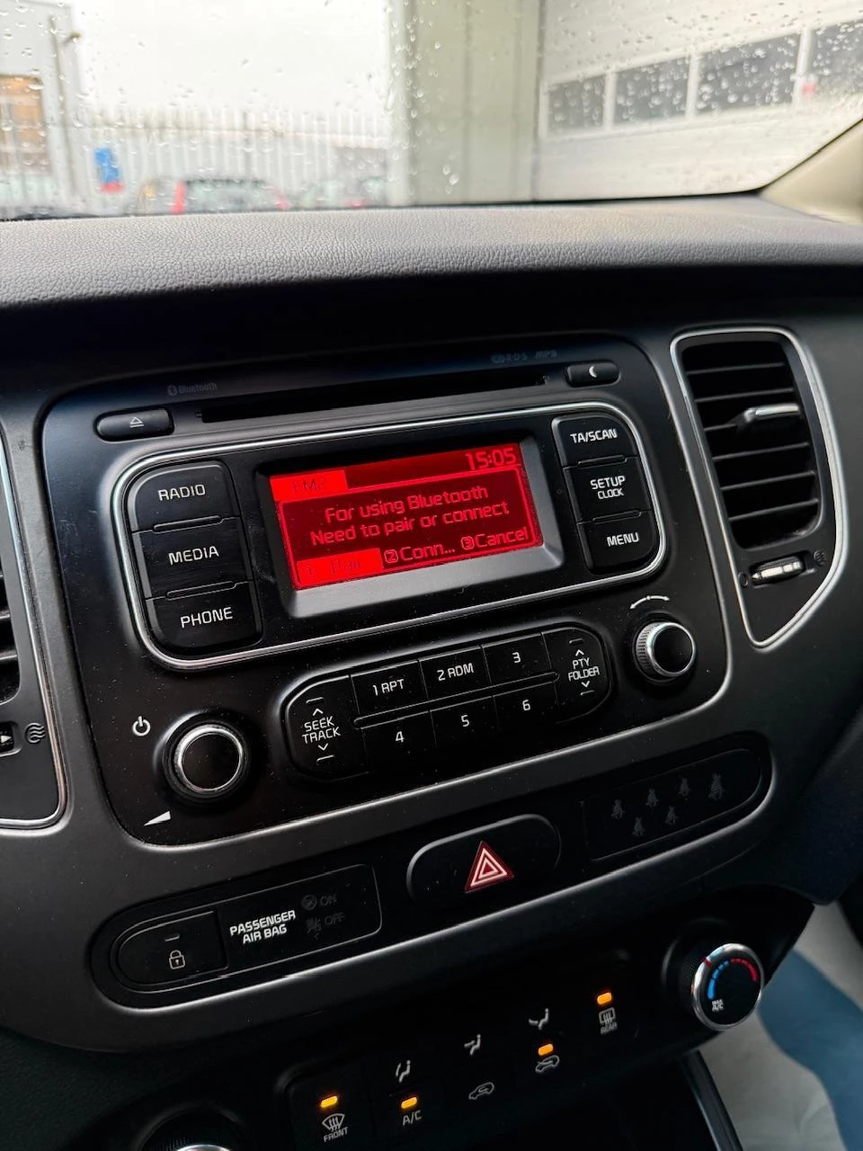 Hoofdafbeelding Kia Carens