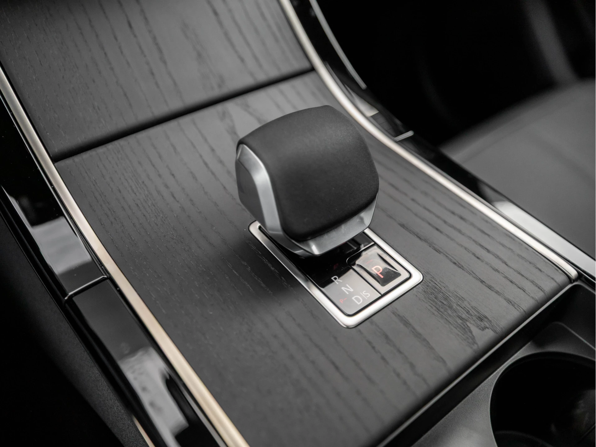 Hoofdafbeelding Land Rover Range Rover Velar