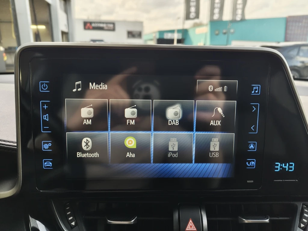 Hoofdafbeelding Toyota C-HR