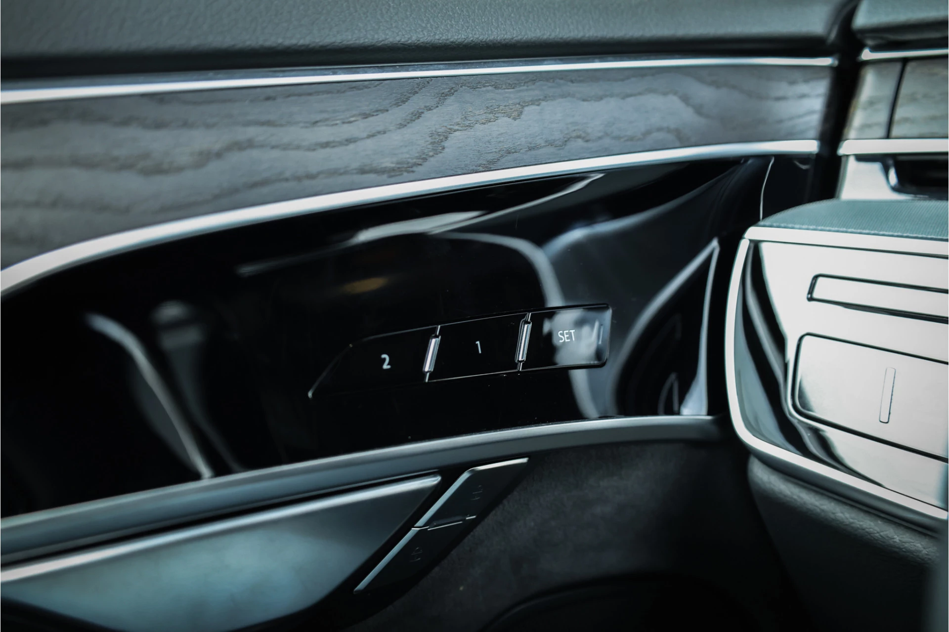 Hoofdafbeelding Audi A8