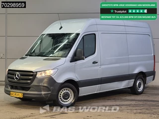 Hoofdafbeelding Mercedes-Benz Sprinter Mercedes Sprinter 315 CDI Automaat L2H2 150PK Airco Camera Parkeersensoren MBUX CarPlay Euro6 L2 12m3 Airco