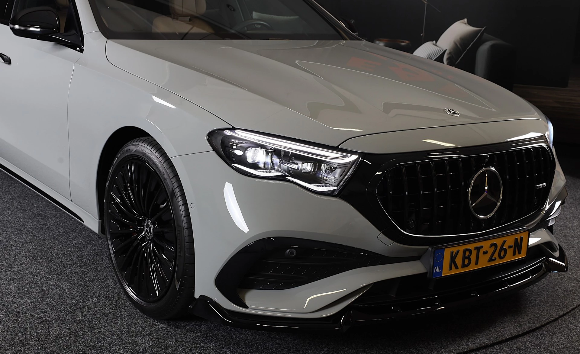 Hoofdafbeelding Mercedes-Benz E-Klasse