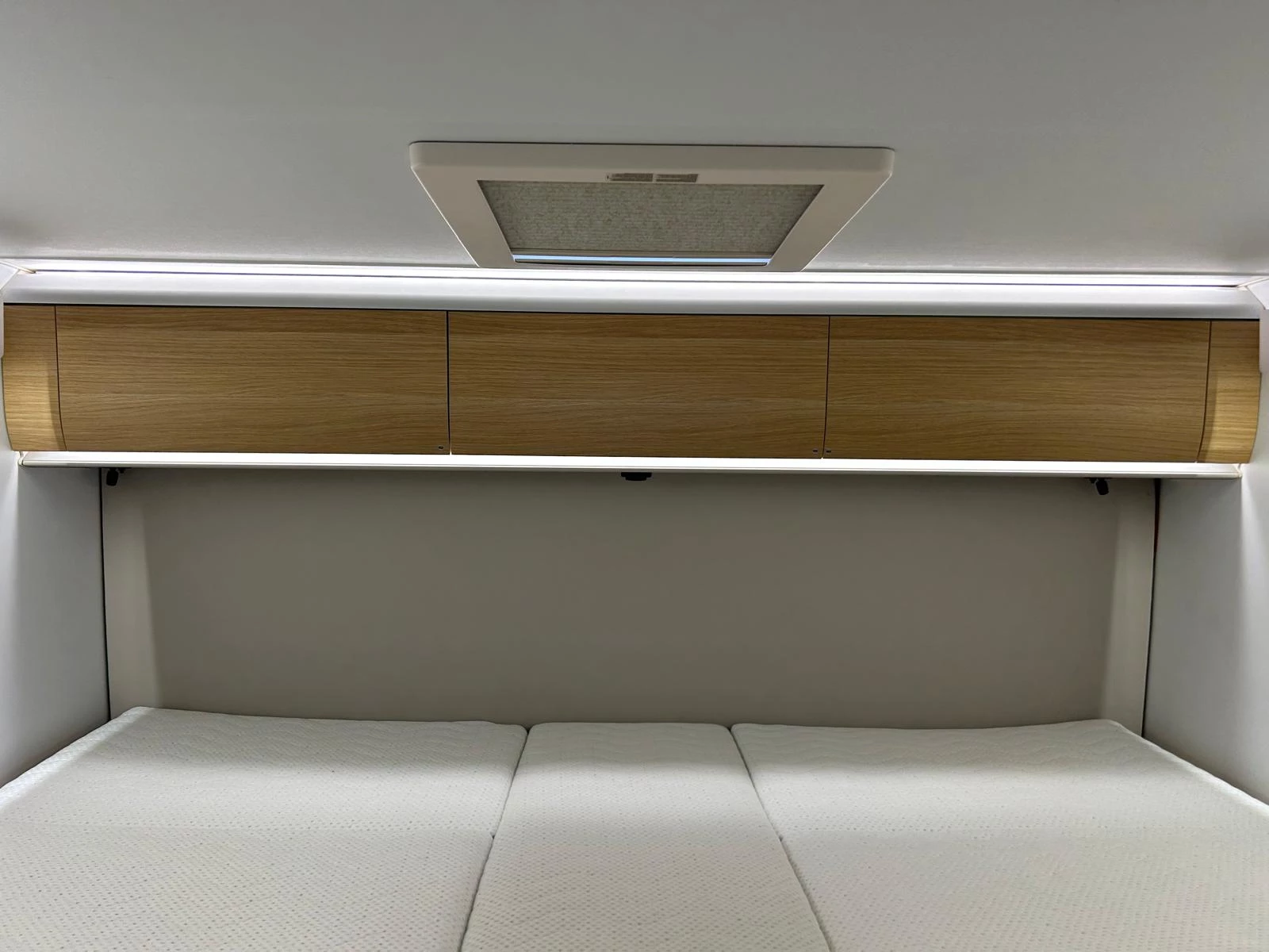 Hoofdafbeelding Adria MATRIX 670SL