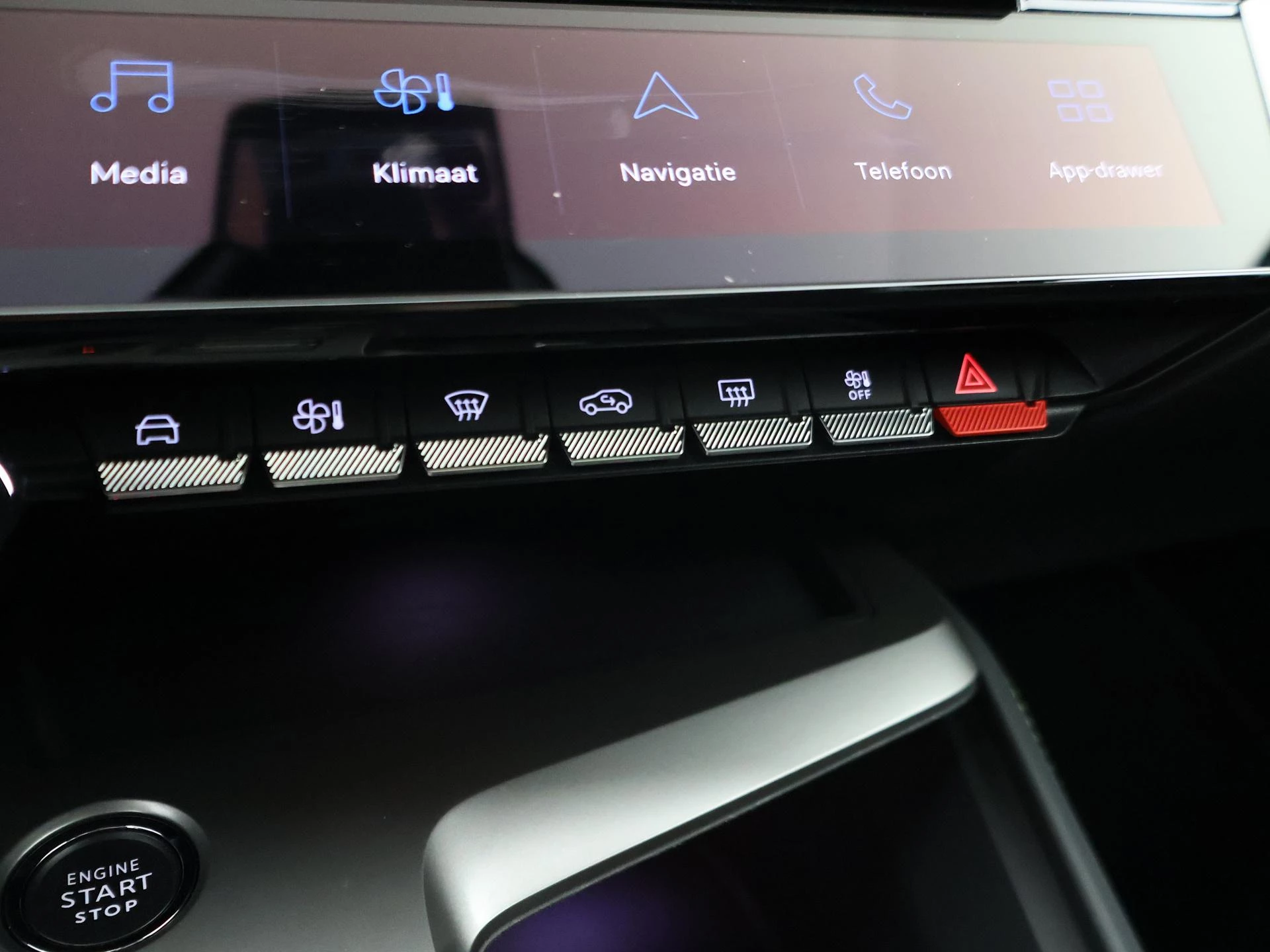 Hoofdafbeelding Peugeot 408