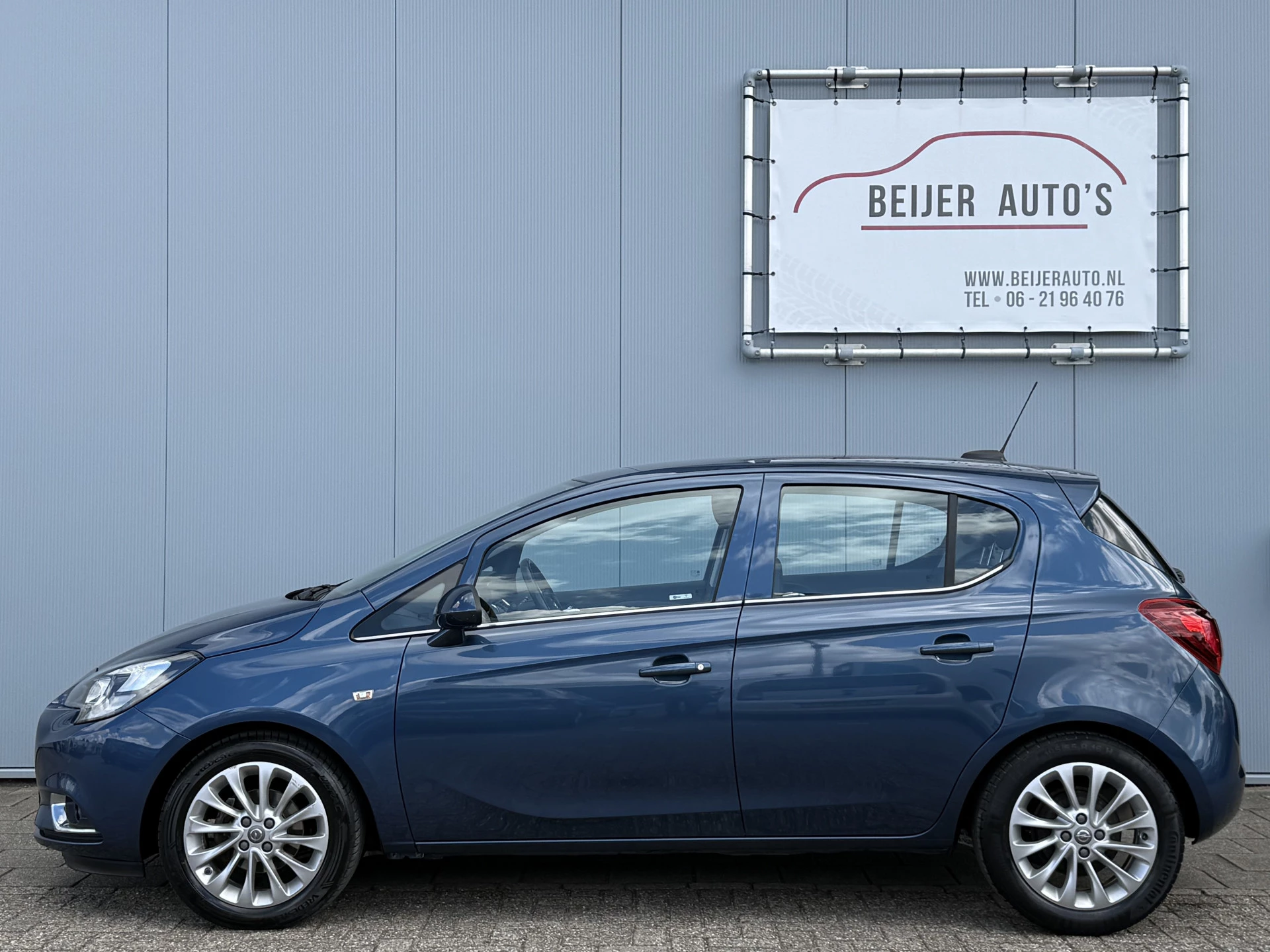 Hoofdafbeelding Opel Corsa