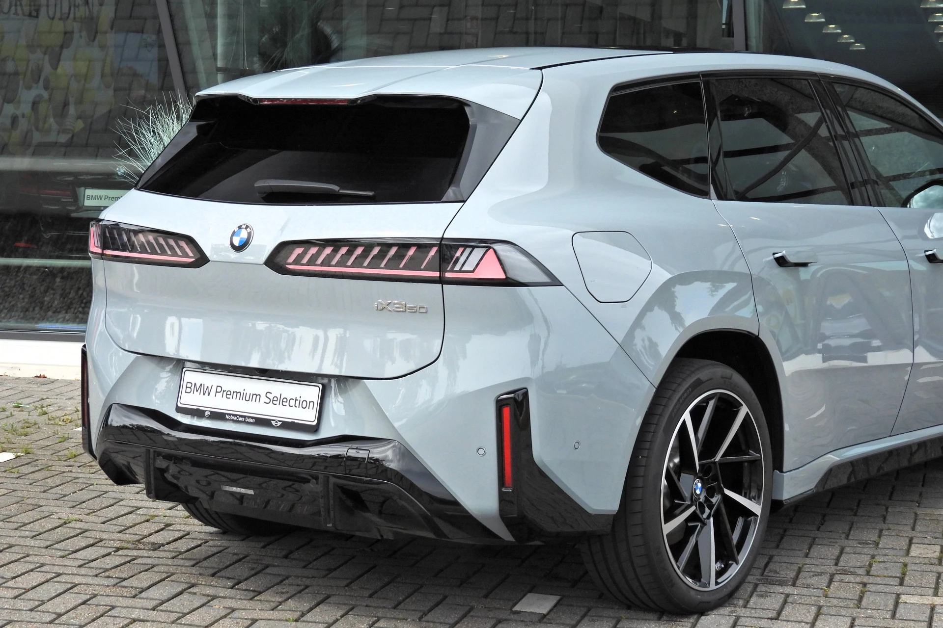 Hoofdafbeelding BMW iX3