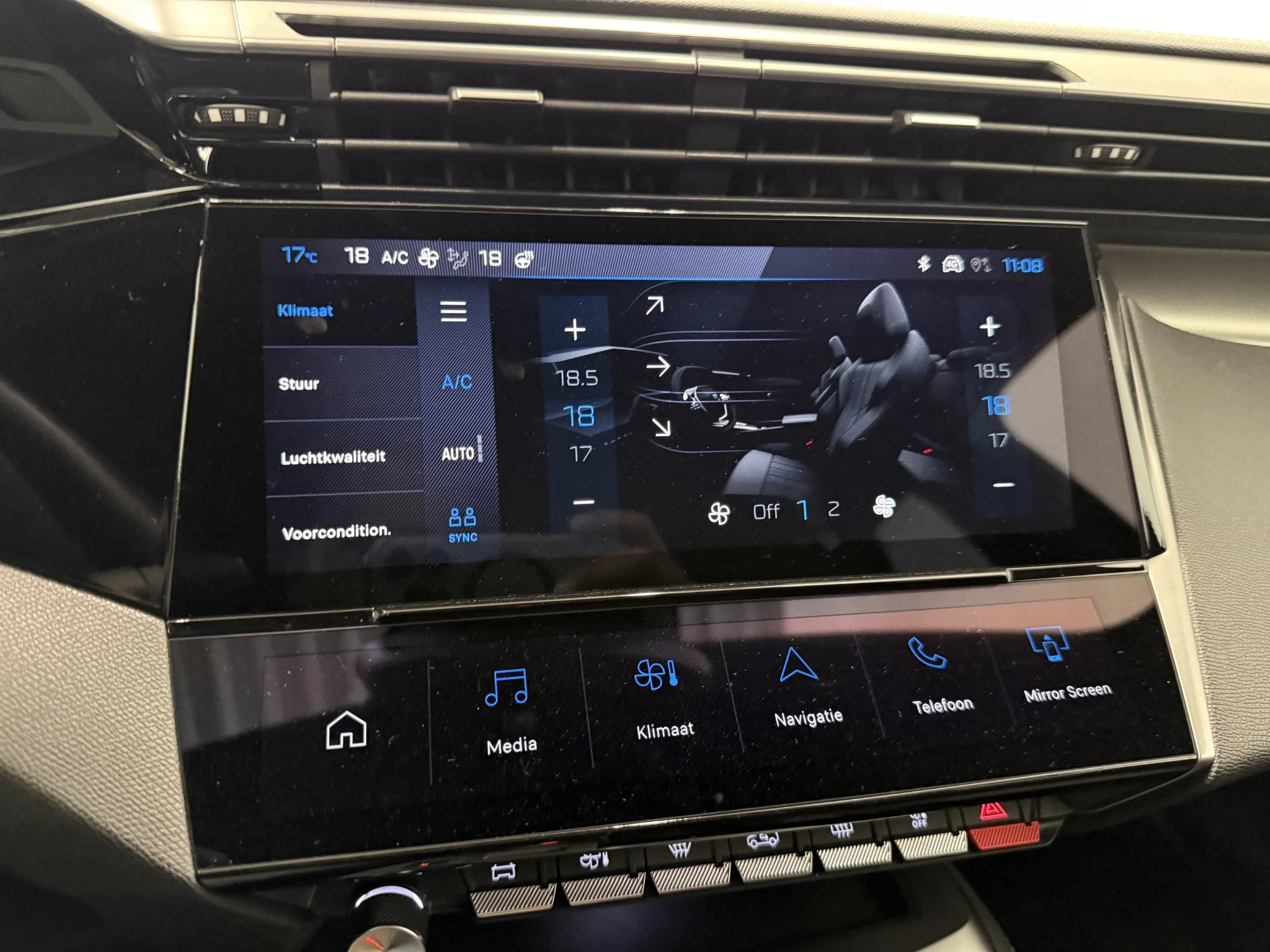 Hoofdafbeelding Peugeot 408