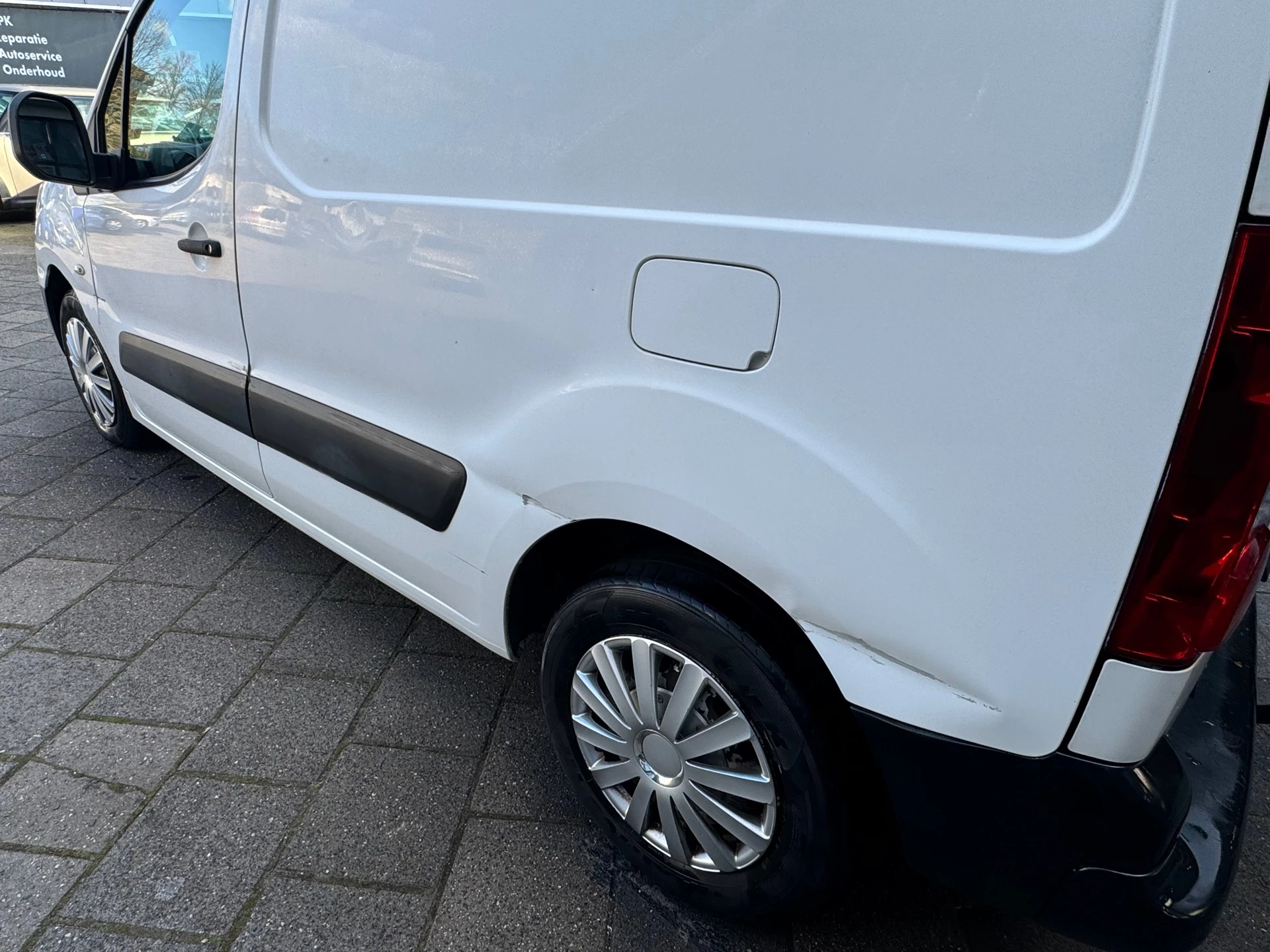 Hoofdafbeelding Peugeot Partner