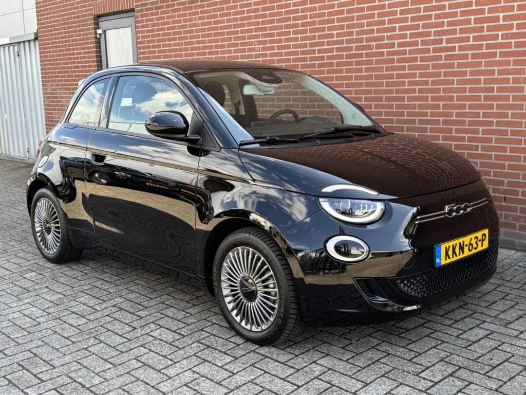 Hoofdafbeelding Fiat 500e
