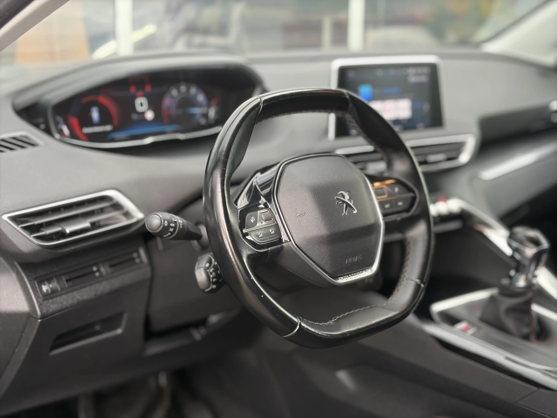 Hoofdafbeelding Peugeot 5008