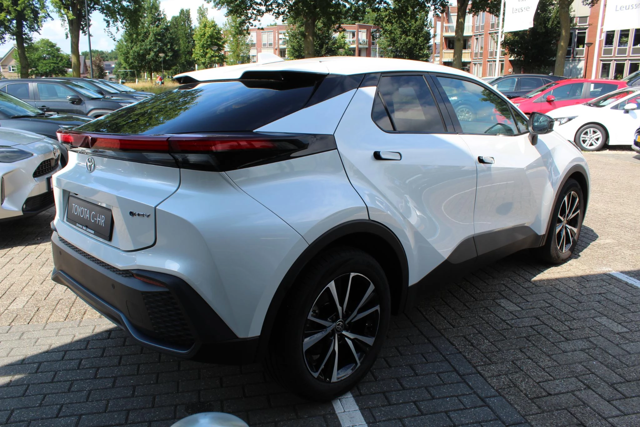 Hoofdafbeelding Toyota C-HR